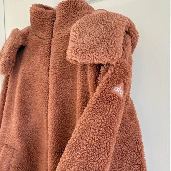 Alo Yoga Norte Sherpa Oversized Jacket Size Small - Picture 7 of 16